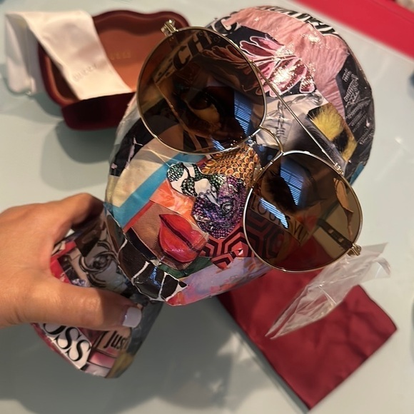Gucci Charm Sunglasses main image 8